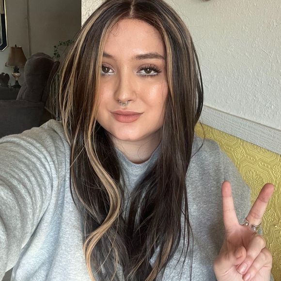 Meet Carissa Echternach - Picture 1 of 1